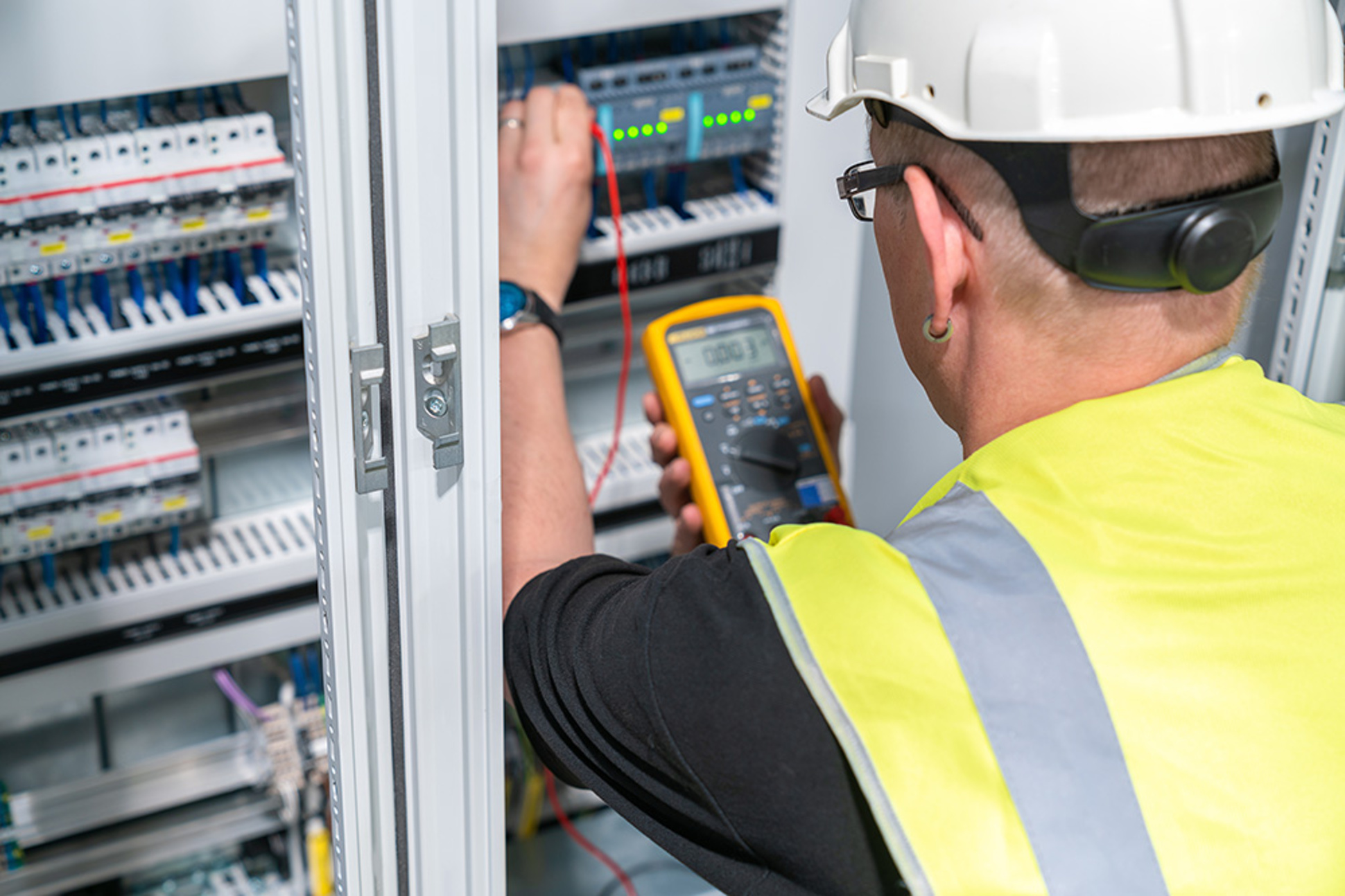 Elektroanlagen-Kontrolle bei Elektro Degel GmbH in Schloßvippach