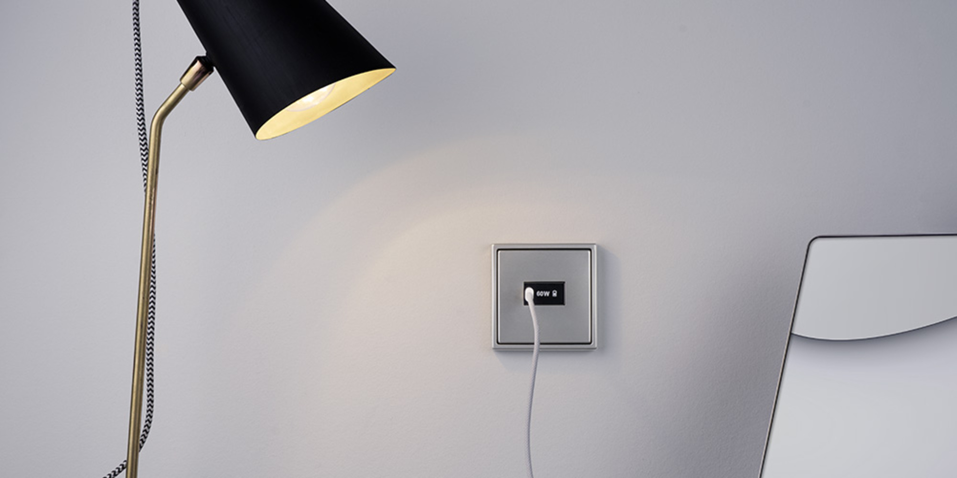 Ladegerät USB PD 60 bei Elektro Degel GmbH in Schloßvippach