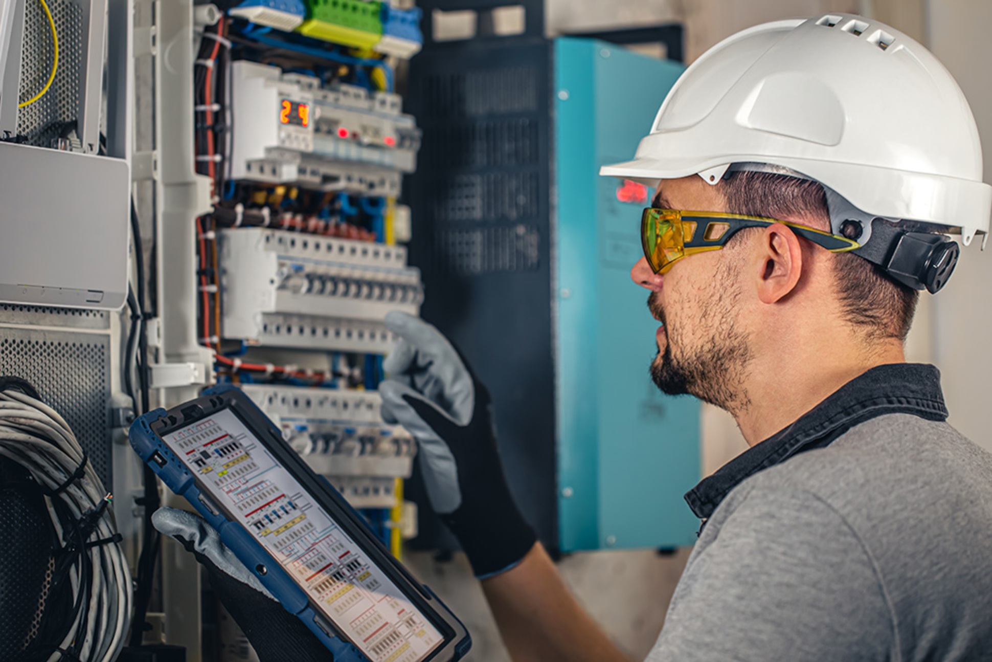 Industrie und Gewerbe bei Elektro Degel GmbH in Schloßvippach
