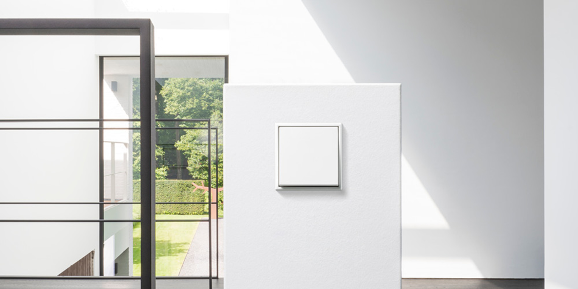 JUNG Schalterprogramme bei Elektro Degel GmbH in Schloßvippach